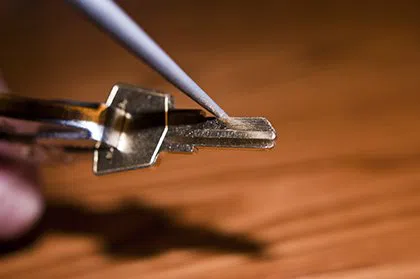 Waltham MA Locksmith Store Waltham, MA 781-234-0028 - broken-key-extraction